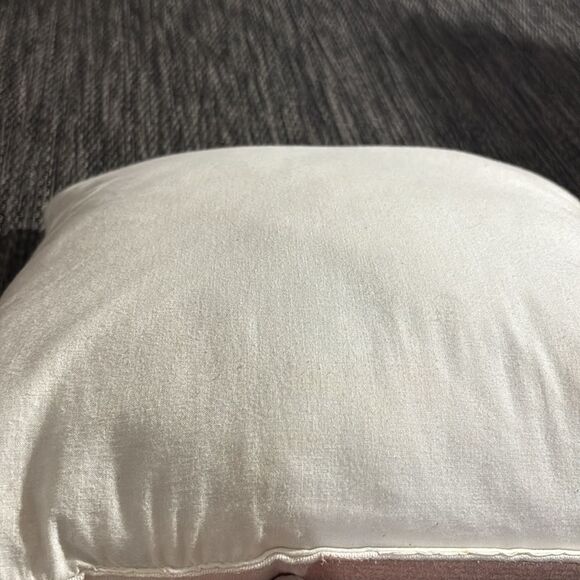 Target accent pillow - Picture 4 of 4